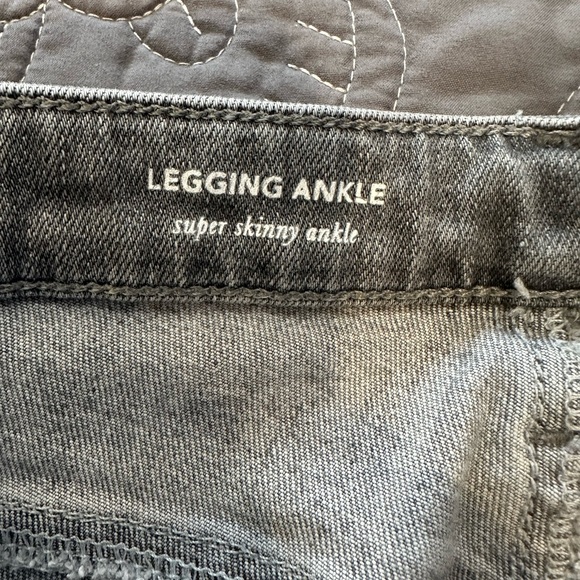 AG Adriano Goldschmied Gray Wash Super Skinny Ankle Size 28R - Picture 5 of 12